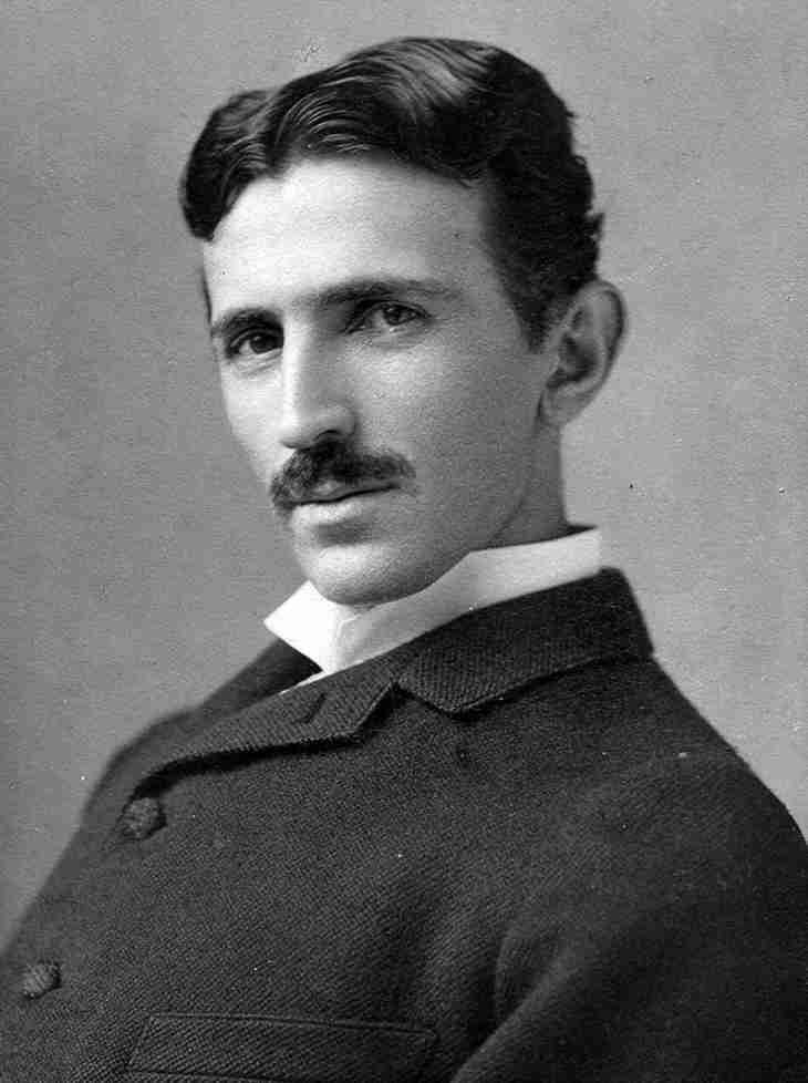 tesla-humanisme-inventeur