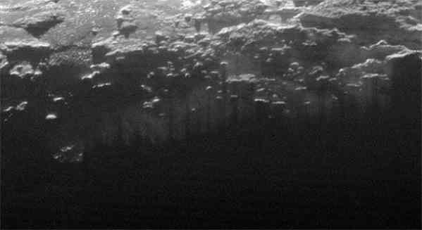 pluton-glacier-new_horizon