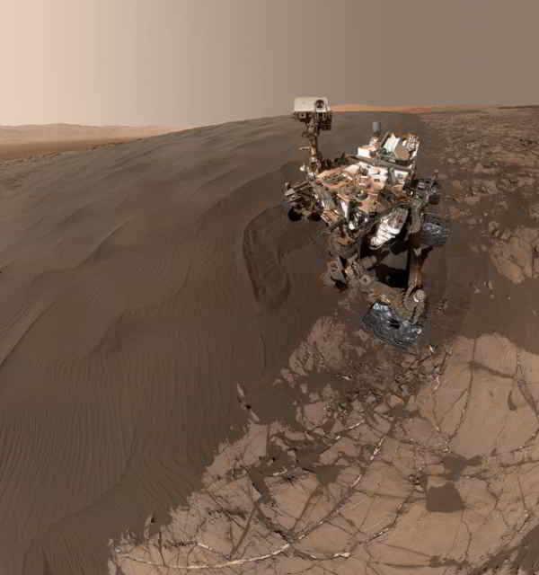 rover-curiosity-mars-photo interactive