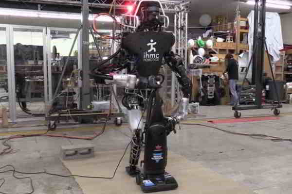 aspirateur-robot-tâches ménagères