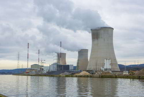 Le développement pourrait réduire la dépendance de l'homme aux combustibles fossiles polluants 