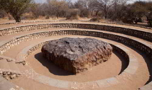 La Hoba en Namibie est la plus grande météorite à s'être écrasée sur Terre