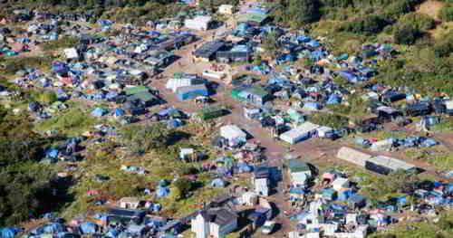 Des centaines de migrants devront quitter une partie de la jungle