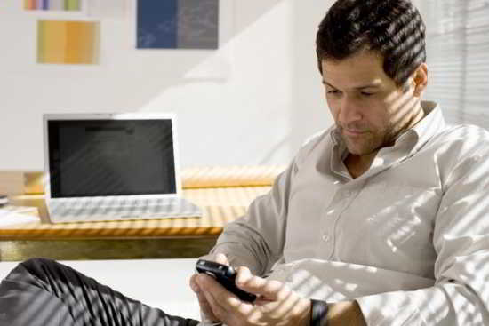 Man-with-smartphone
