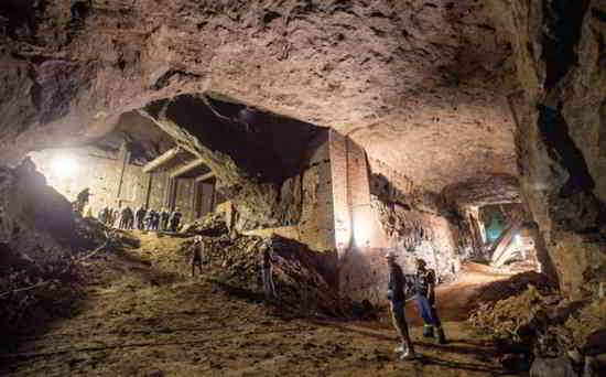 Les tunnels secrets nazis près de Porta Westfalica ont été ouverts au public plus tôt cette année