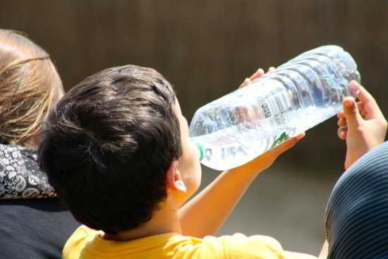 Nestlé-rapport-eau-douce