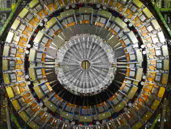 La découverte a été faite au Grand collisionneur de hadrons