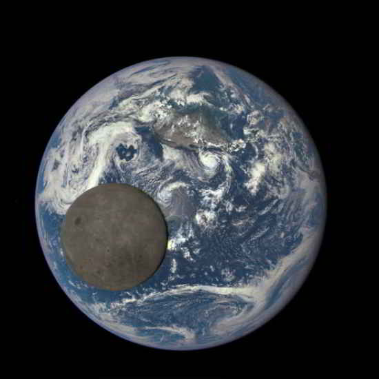 La Lune est 10 fois plus loin que tout satellite artificiel