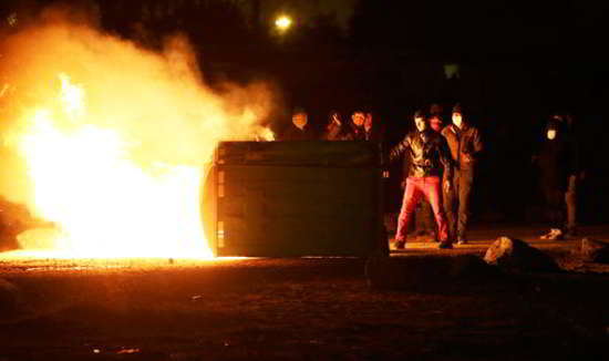 Les migrants ont mis le feu pour protester contre la "répartition"