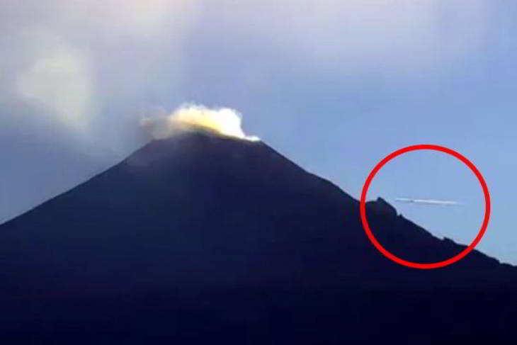 Popocatepetl-ovni-eruption