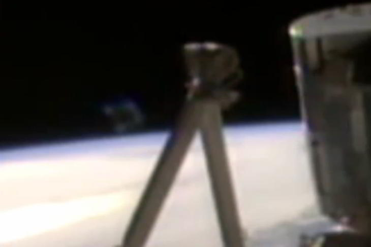 iss-d'un ovni
