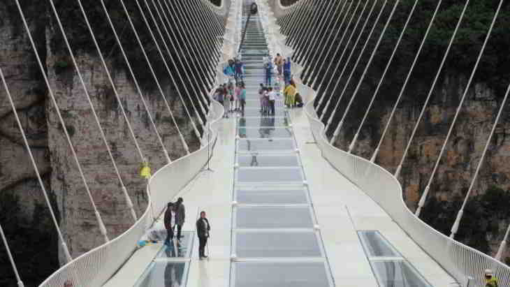 pont en verre