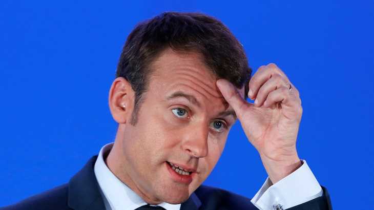 meeting d'Emmanuel Macron