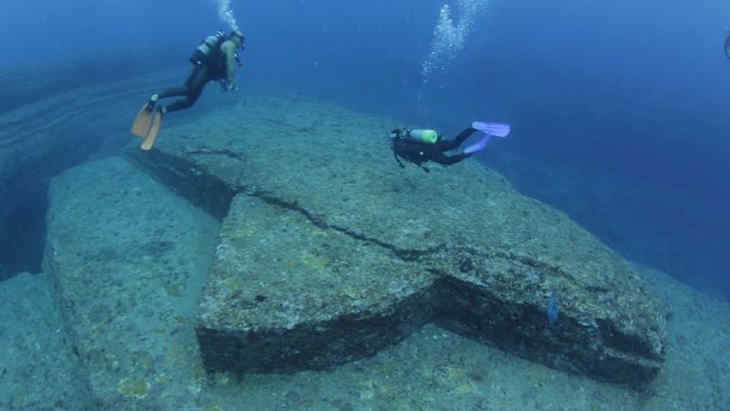 Yonaguni