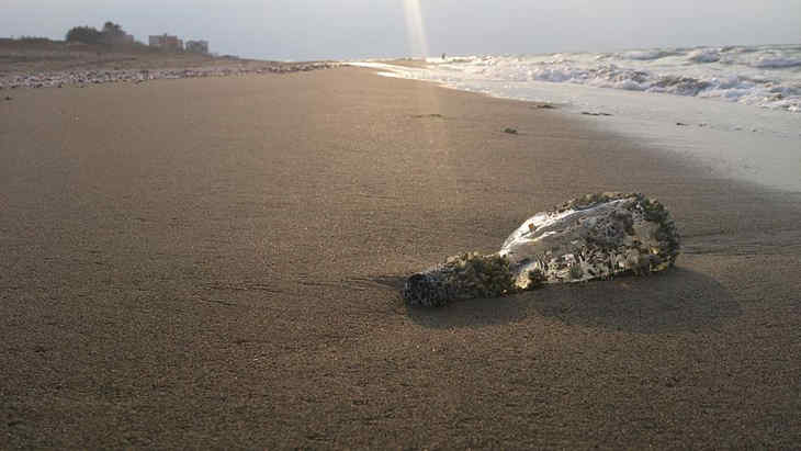 bouteille à la mer