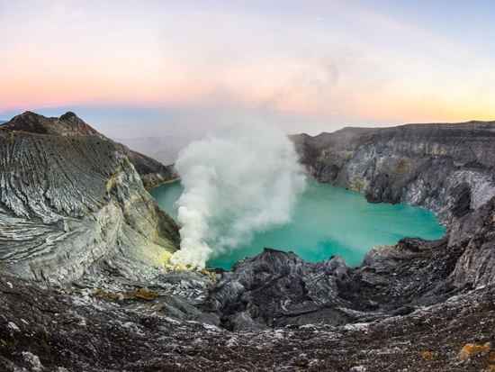 volcan-bleu