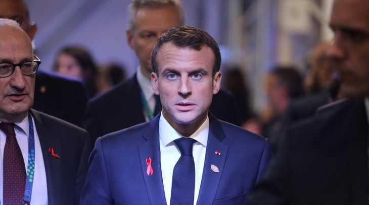 Macron ébranlé