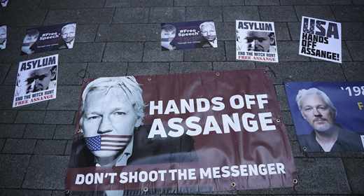 assange-prison