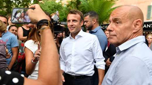 macron-presse-vacances