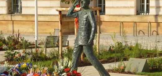 statue-de-gaulle