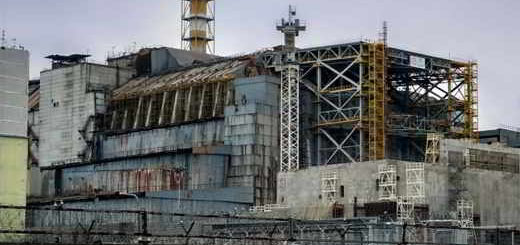 sarcophage-Tchernobyl-démantèlement