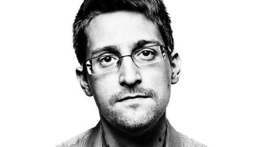 gouvernement-poursuit-Edward-Snowden-livre