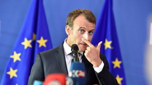 macron-immigration-offensive