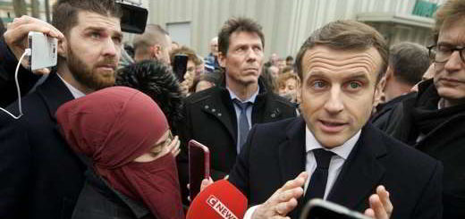 macron-voile